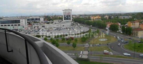 Apartamento de 2 dormitorios en Sesto San Giovanni, Italy No. 56299 14