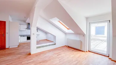 Apartamento de 3 habitaciónes en Meidling, Austria No. 136243
