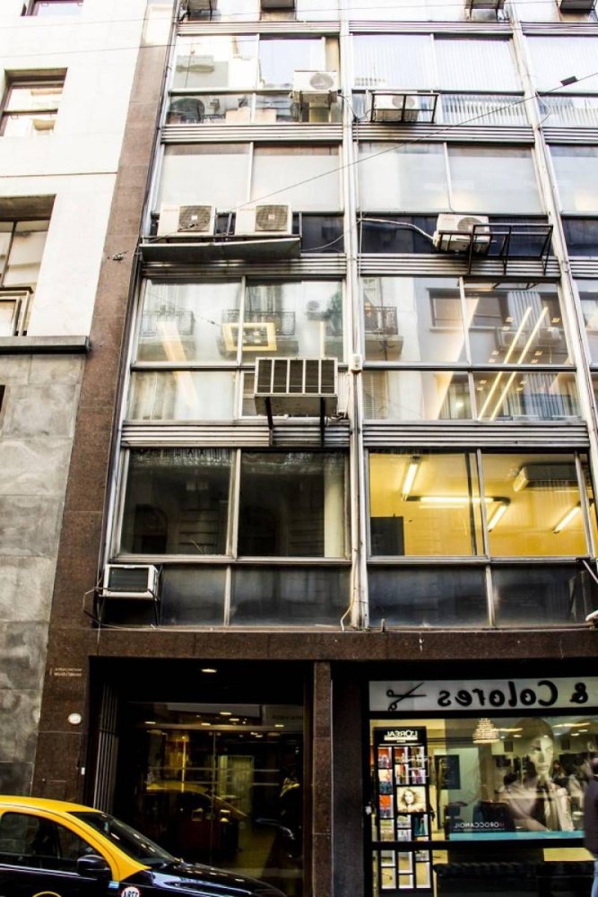Oficina en Buenos Aires, Argentina 290 m² No. 104200