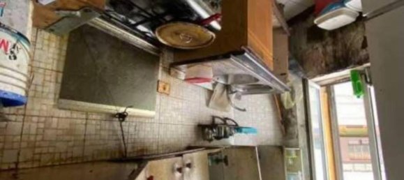 2 bedrooms Apartment in Milan, Italy No. 282640 6