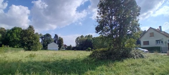  Land in Faux-Fresnay, France No. 255033 3