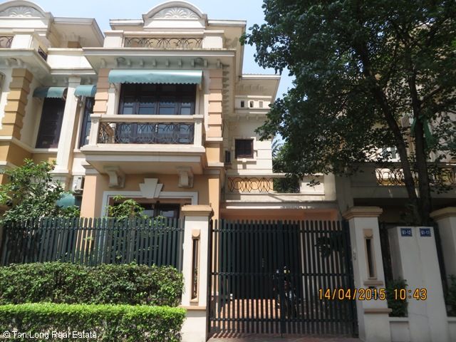 4 bedrooms Villa in Tay Ho, Vietnam No. 4339