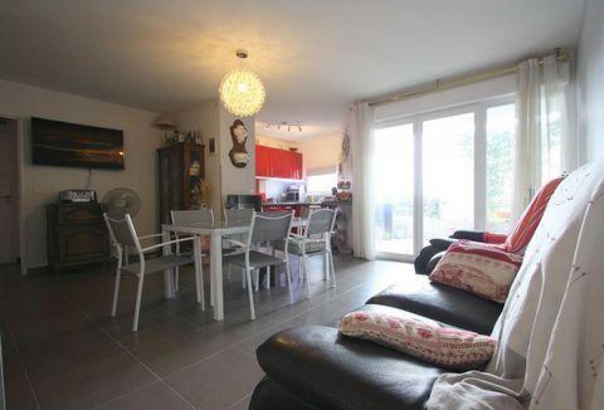 2 bedrooms Condo in Grasse, France No. 14036