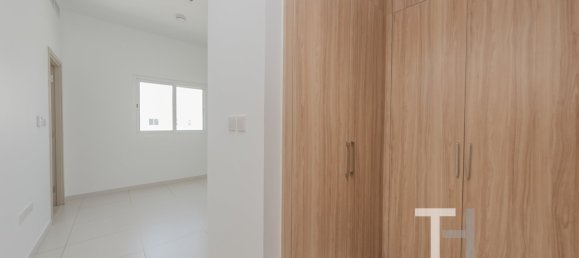 Таунхаус с 3 спальнями в Dubai Land, ОАЭ № 28621 14