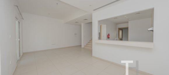 Таунхаус с 3 спальнями в Dubai Land, ОАЭ № 28621 5