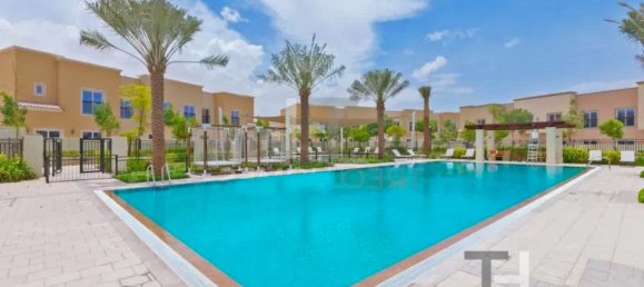 Таунхаус с 3 спальнями в Dubai Land, ОАЭ № 28621 17