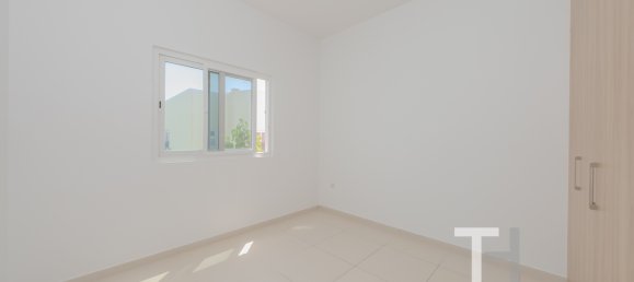 Таунхаус с 3 спальнями в Dubai Land, ОАЭ № 28621 13