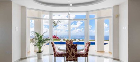 4 bedrooms Villa in Pegeia, Cyprus No. 14643 12