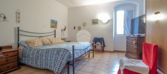 5-salle Appartement à Chiusavecchia, Italy No. 77892 13