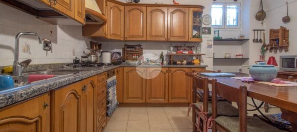 5-salle Appartement à Chiusavecchia, Italy No. 77892 7