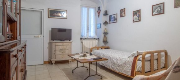 5-salle Appartement à Chiusavecchia, Italy No. 77892 23