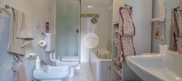 5-salle Appartement à Chiusavecchia, Italy No. 77892 21