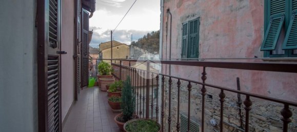 5-salle Appartement à Chiusavecchia, Italy No. 77892 8