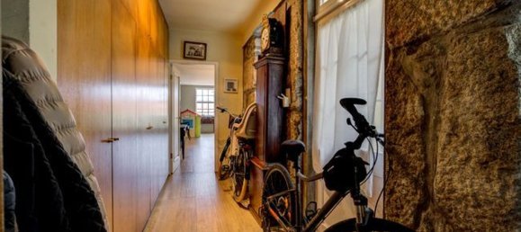 4 غرف نوم منزل في Porto, Portugal رقم 184237 3