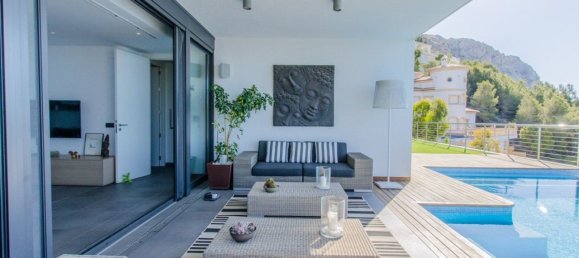 6 bedrooms Villa in Zona Altea Hills, Spain No. 4358 2