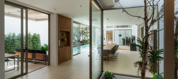 Villa de 4 dormitorios en Bang Tao, Thailand No. 27223 2