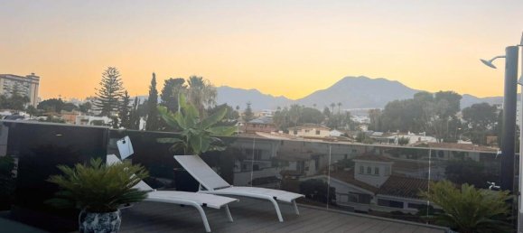 5 bedrooms Villa in Alameda, Spain No. 177907 17