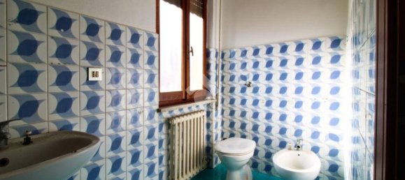 2 chambres Maison à Bressana Bottarone, Italy No. 233443 10