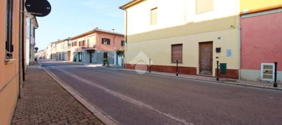2 chambres Maison à Bressana Bottarone, Italy No. 233443 16