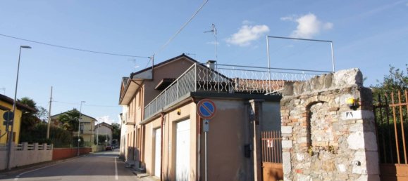 Дом с 2 спальнями в Удине, Италия № 375348 50