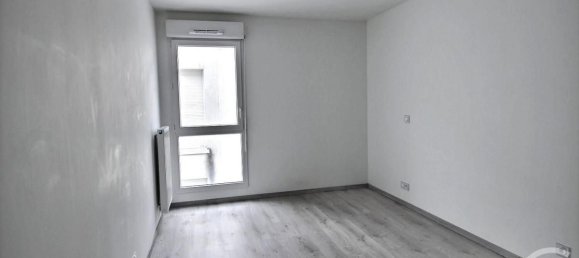 Квартира с 2 спальнями в Мериньяк, Франция № 320241 2