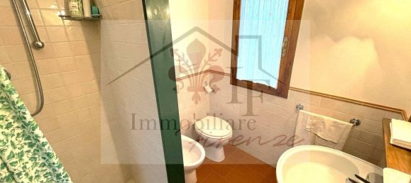 4 chambres Villa à Terranuova Bracciolini, Italy No. 137100 38