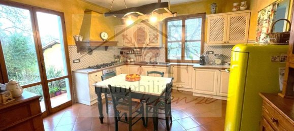 4 chambres Villa à Terranuova Bracciolini, Italy No. 137100 16