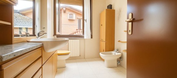 3 Schlafzimmer Wohnung in Cesano Maderno, Italy, Nr. 364337 11