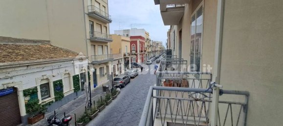 4 Schlafzimmer Wohnung in Augusta, Italy, Nr. 66587 5