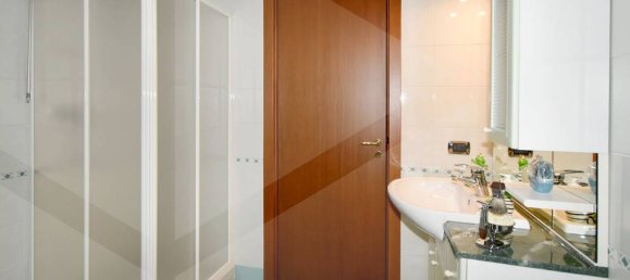 Villa de 6 divisões em Parabiago, Italy N.º 22651 21