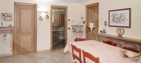 Villa de 6 divisões em Parabiago, Italy N.º 22651 26