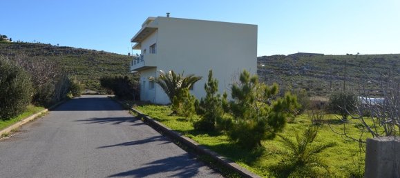 360m² Property in Heraklion, Greece No. 5230 2
