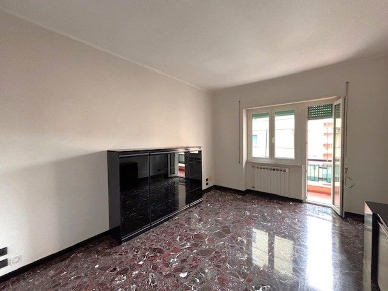 3 bedrooms Apartment in Genoa, Italy No. 312689