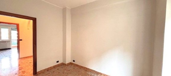 3 bedrooms Apartment in Genoa, Italy No. 312689 8