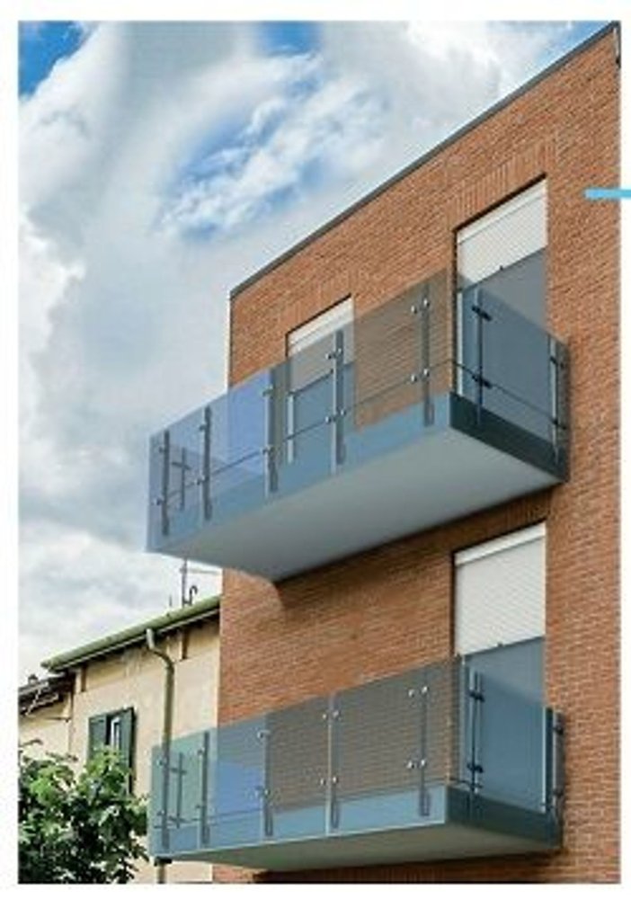 5 Schlafzimmer Villa in Merate, Italy, Nr. 385468