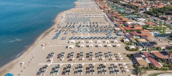 5 rooms Hotel in Forte dei Marmi, Italy No. 120178 2