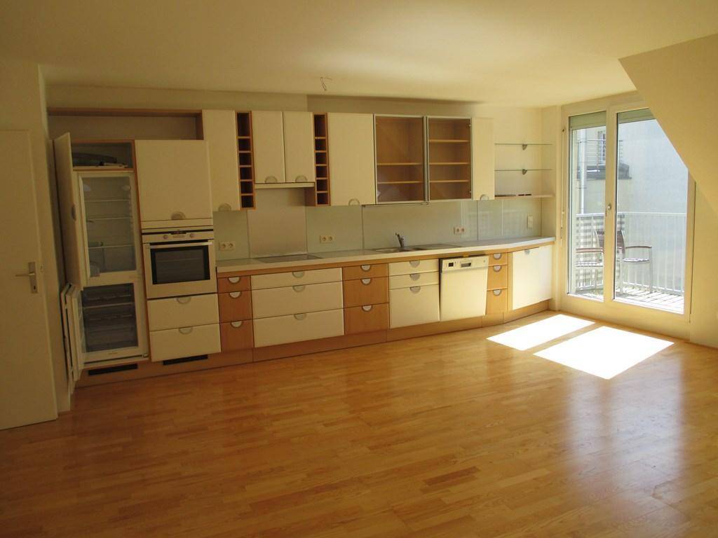 3غرفة منزل ذو طابقين في Mariahilf, Austria رقم 171073