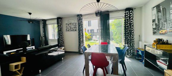 Casa de 4 dormitorios en Sartrouville, France No. 123414 2