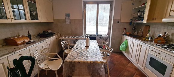 Apartamento de 5 habitaciónes en Genoa, Italy No. 83649 24