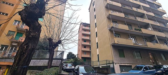 Apartamento de 5 habitaciónes en Genoa, Italy No. 83649 2