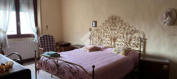 2 bedrooms House in Ponte Buggianese, Italy No. 272079 4