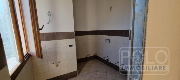 Apartamento de 10 divisões em Verona, Italy N.º 171180 9