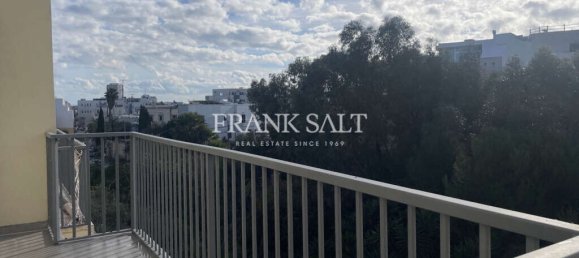 Мезонет с 3 спальнями в Свийи, Мальта № 7249 12