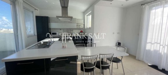 Мезонет с 3 спальнями в Свийи, Мальта № 7249 2