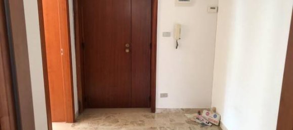 3 rooms Apartment in Pescara, Italy No. 164511 5