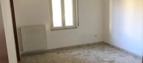 3 rooms Apartment in Pescara, Italy No. 164511 7