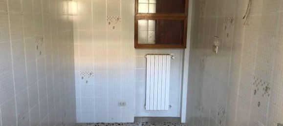 3 rooms Apartment in Pescara, Italy No. 164511 9
