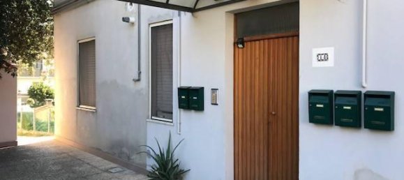 3 rooms Apartment in Pescara, Italy No. 164511 3