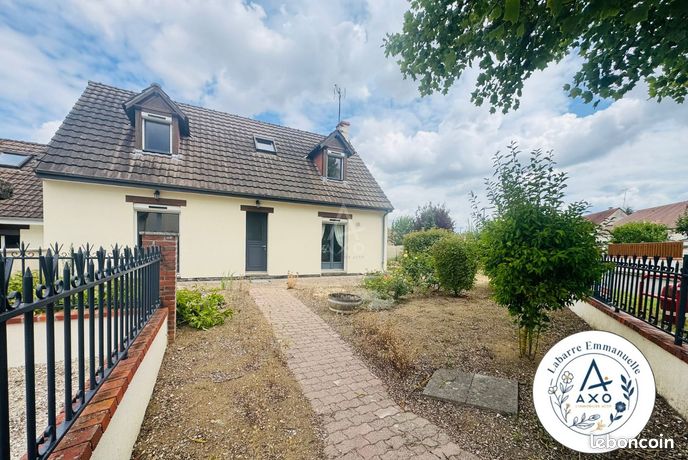 Дом с 4 спальнями в Луаре, Франция № 277071