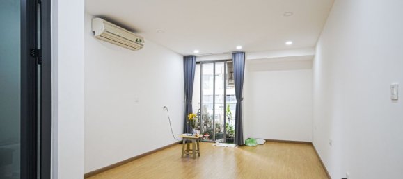 Studio in District 4, Vietnam No. 16089 5